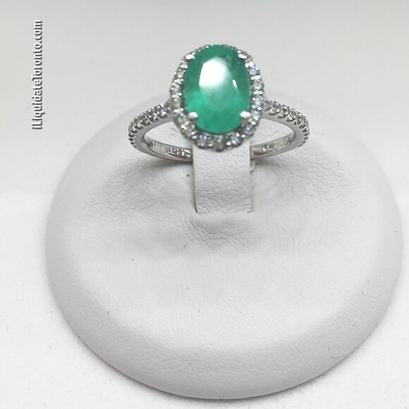 Natural Colombian Green Emerald & 14K Halo Diamond Ring. 1.55 CTW Appraisal - Picture 10 of 12
